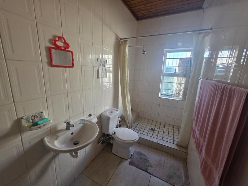 13 Bedroom Property for Sale in Klipkop Western Cape